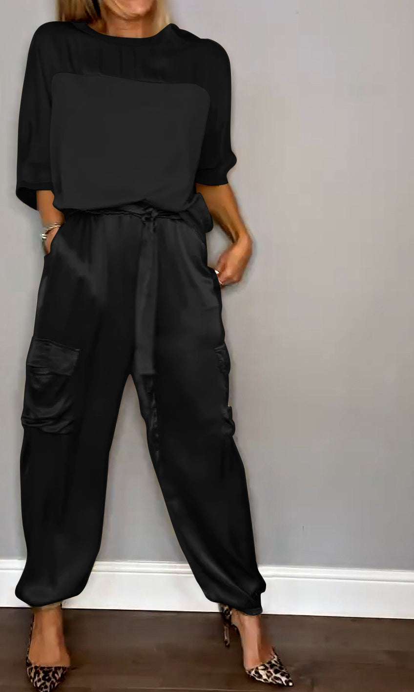 Jette - Satin half-sleeve suit