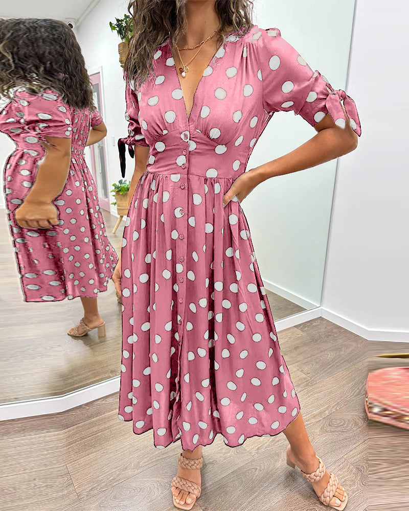 Ragen - Dress with deep V neckline and polka dots