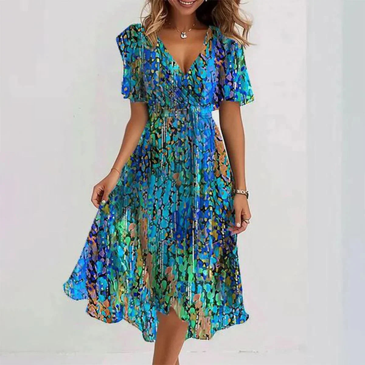 GRACE - Elegant dress with short sleeves
