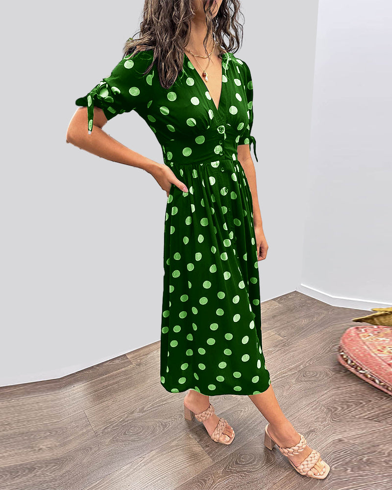 Ragen - Dress with deep V neckline and polka dots