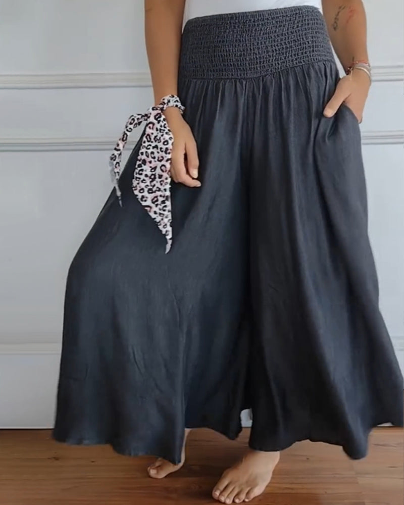 Jade | Trousers with elasticated waist and wide legs