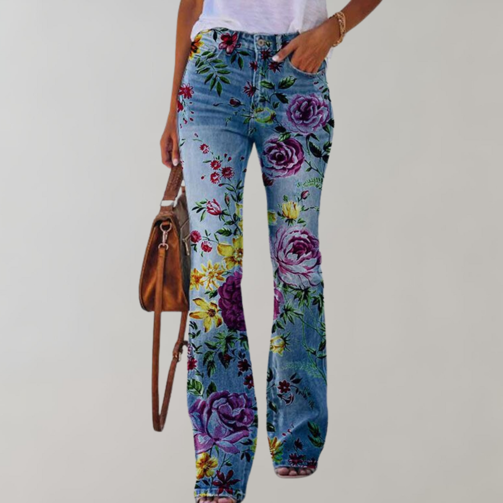 Frida - Super nice flared pants with button placket