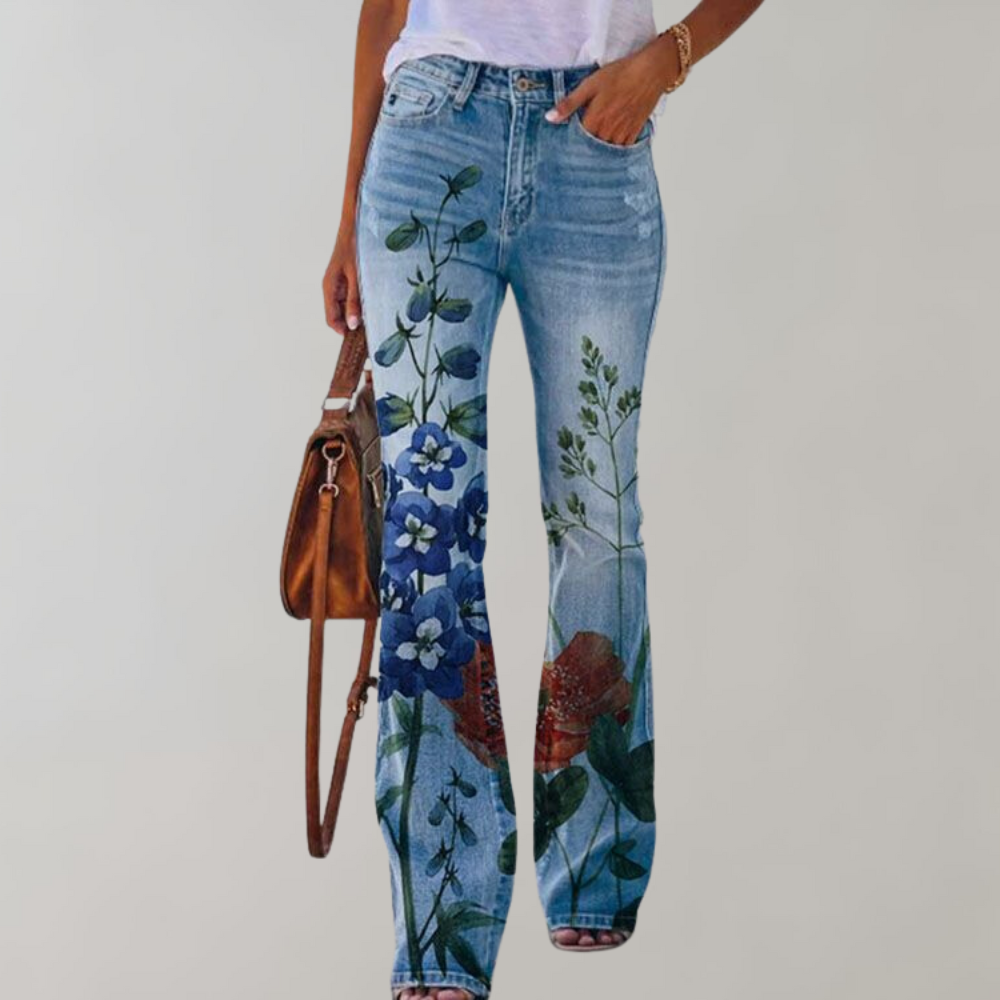 Frida - Super nice flared pants with button placket