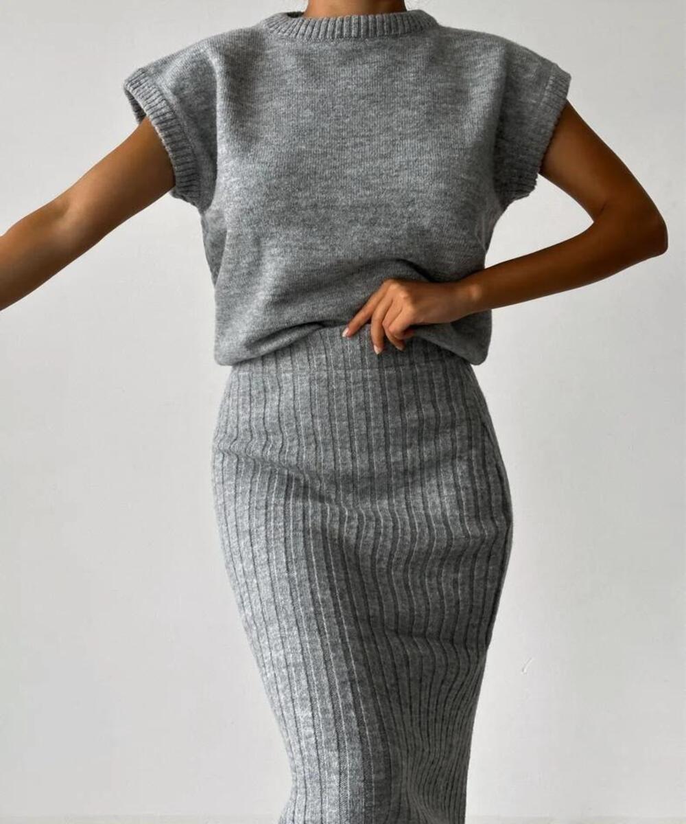Betty™ Two Piece Set