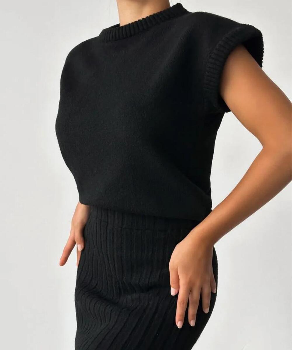 Betty™ Two Piece Set