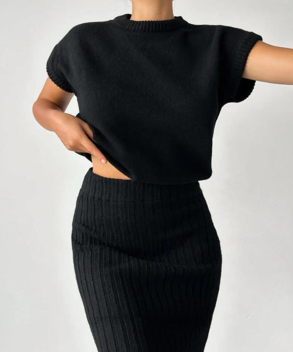 Betty™ Two Piece Set