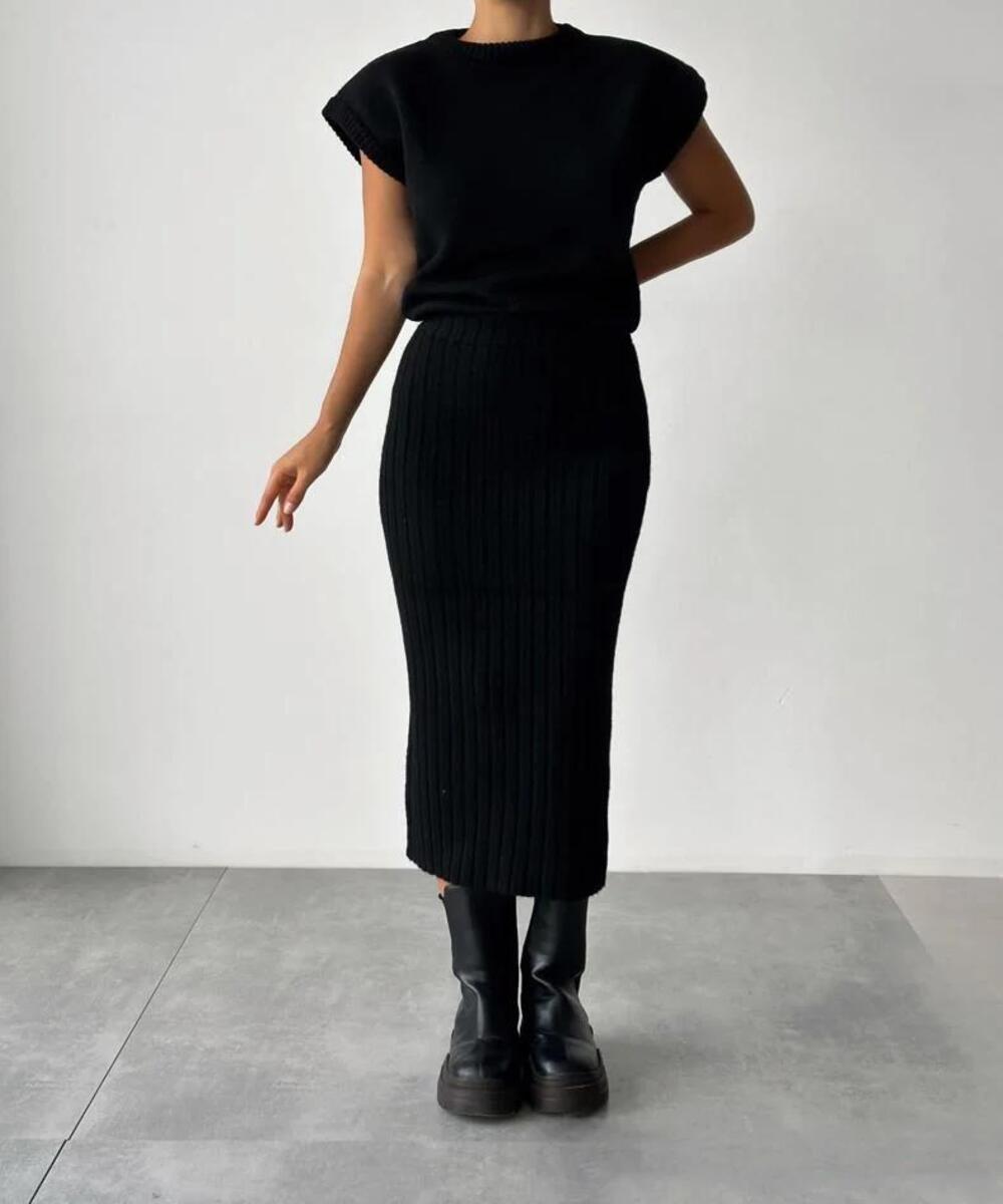 Betty™ Two Piece Set