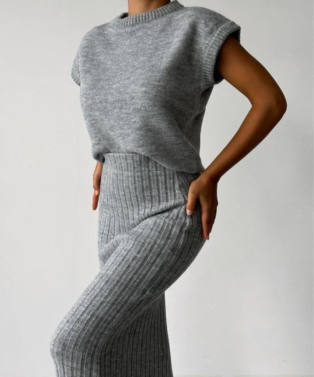 Betty™ Two Piece Set