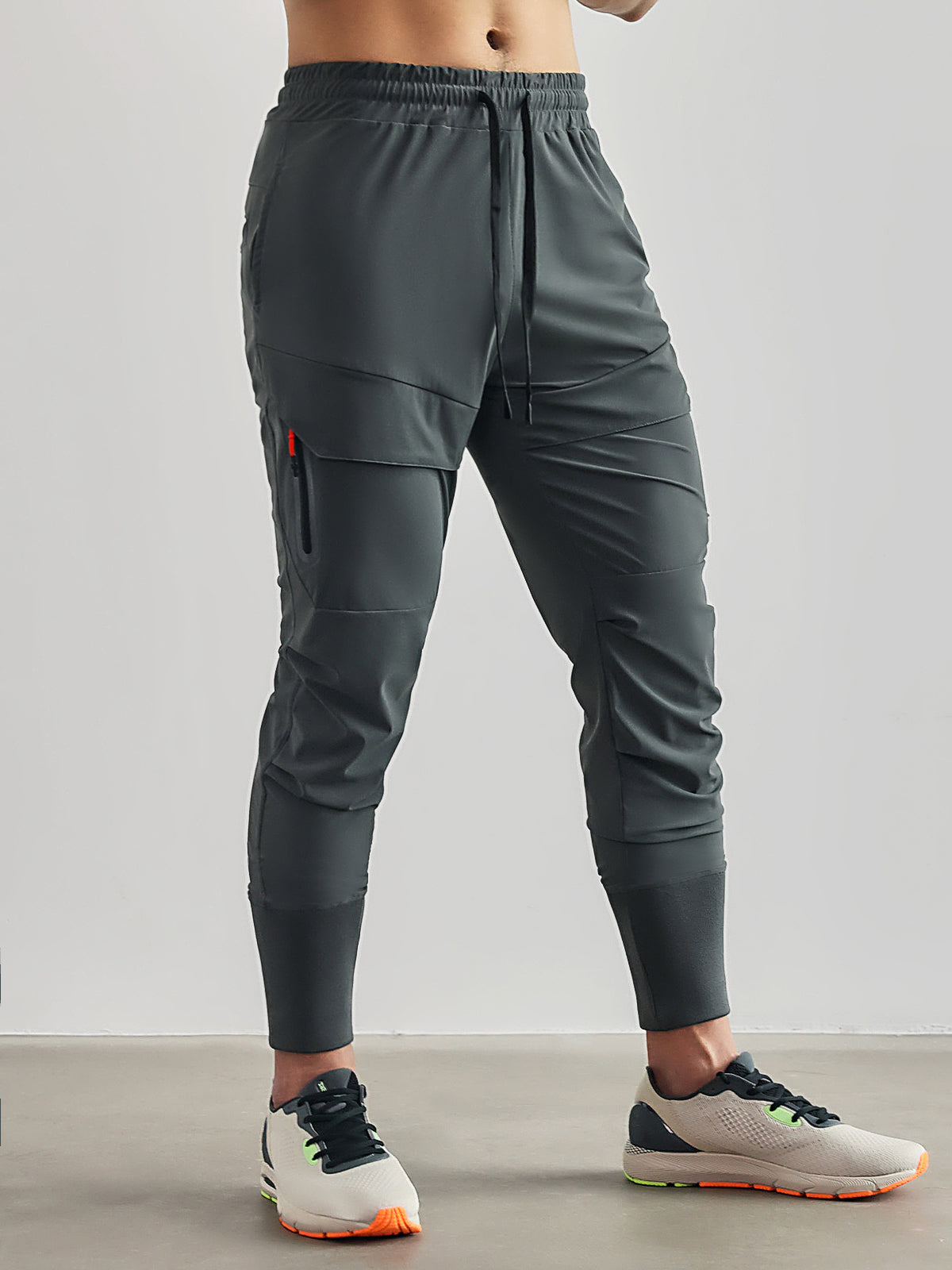 Max - High Rib Cargo Jogger Athletic Pants