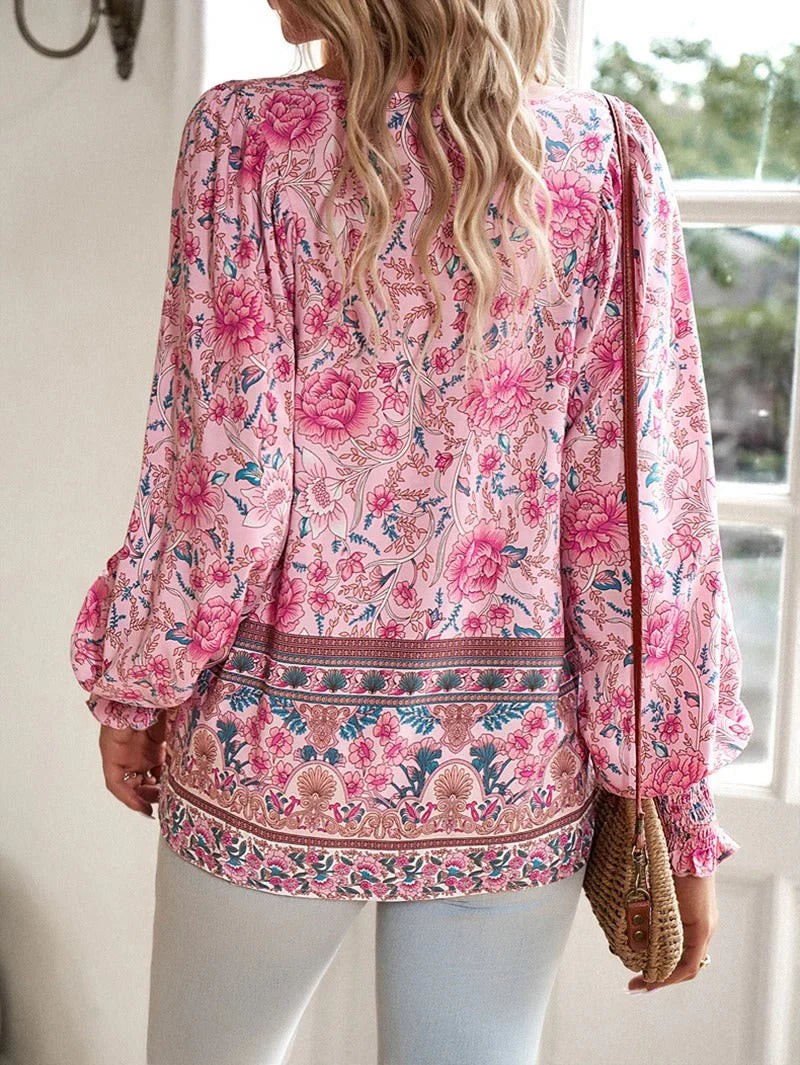 Arya - Elegant blouse with flowers
