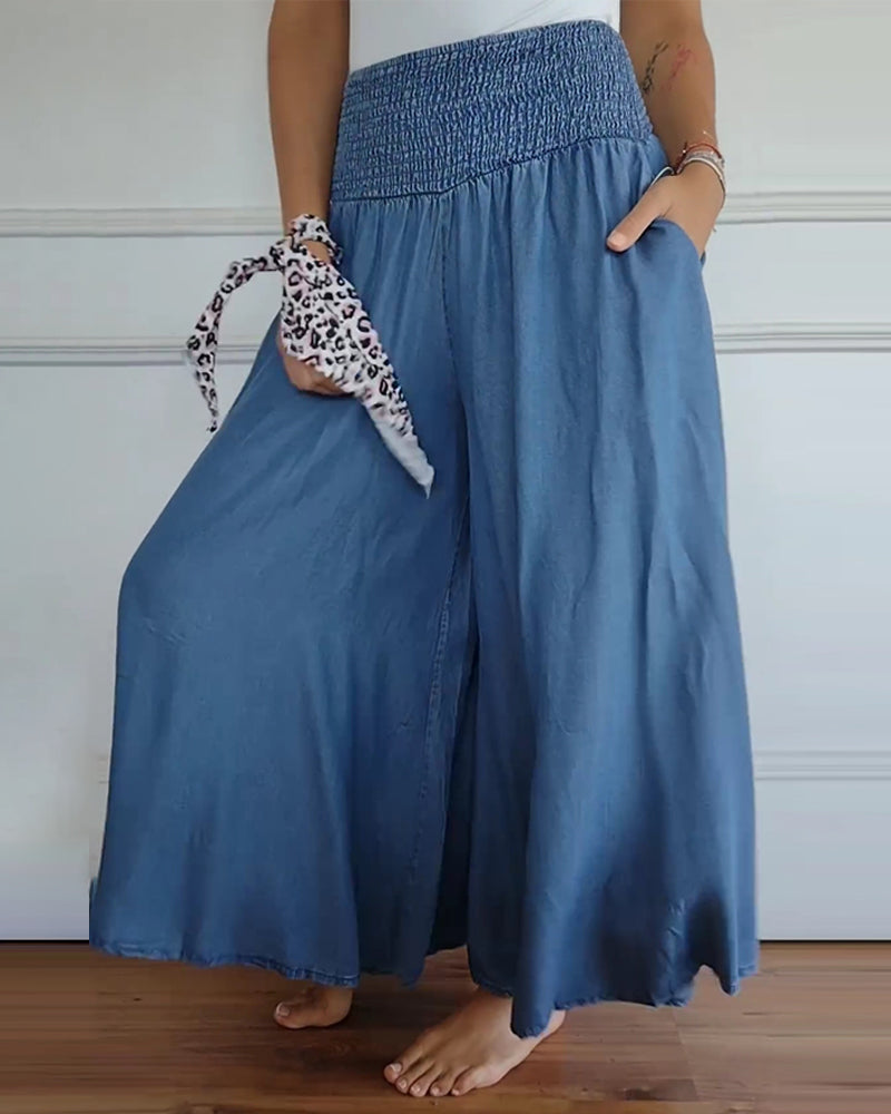 Jade | Trousers with elasticated waist and wide legs