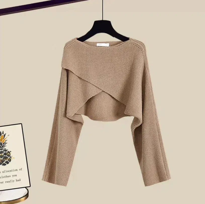 MIA – Comfortable, soft three-piece set with long sleeves